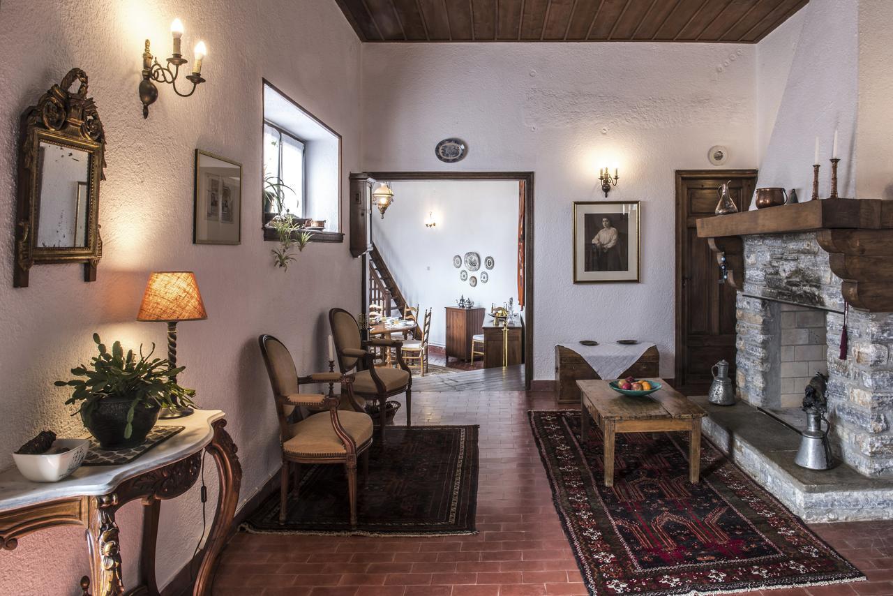 Arxontiko Mytilineou - Skretaion Bed and Breakfast Neochori  Buitenkant foto