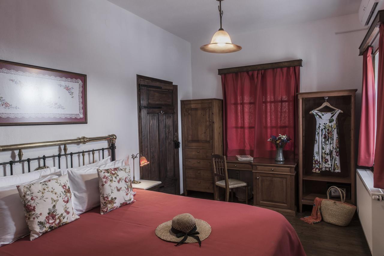 Arxontiko Mytilineou - Skretaion Bed and Breakfast Neochori  Buitenkant foto