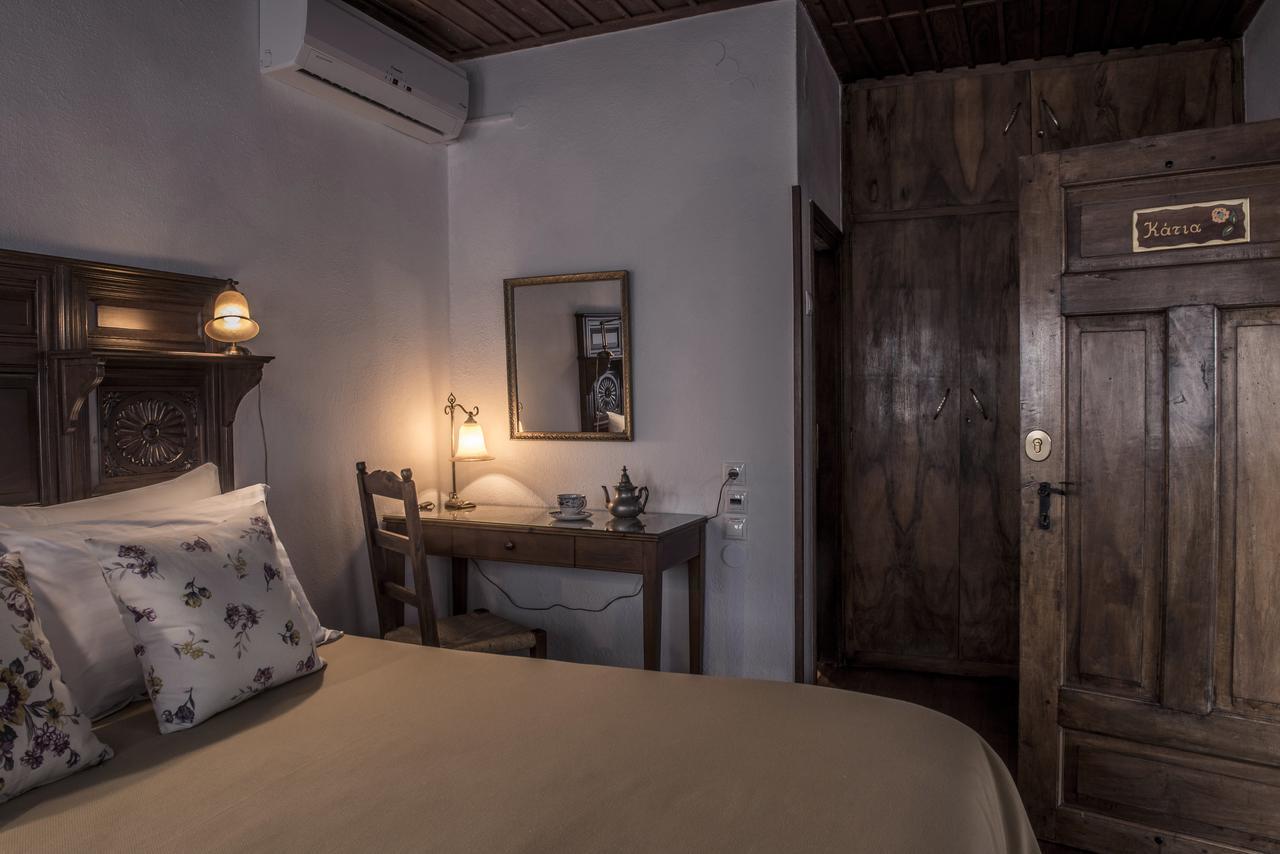 Arxontiko Mytilineou - Skretaion Bed and Breakfast Neochori  Buitenkant foto
