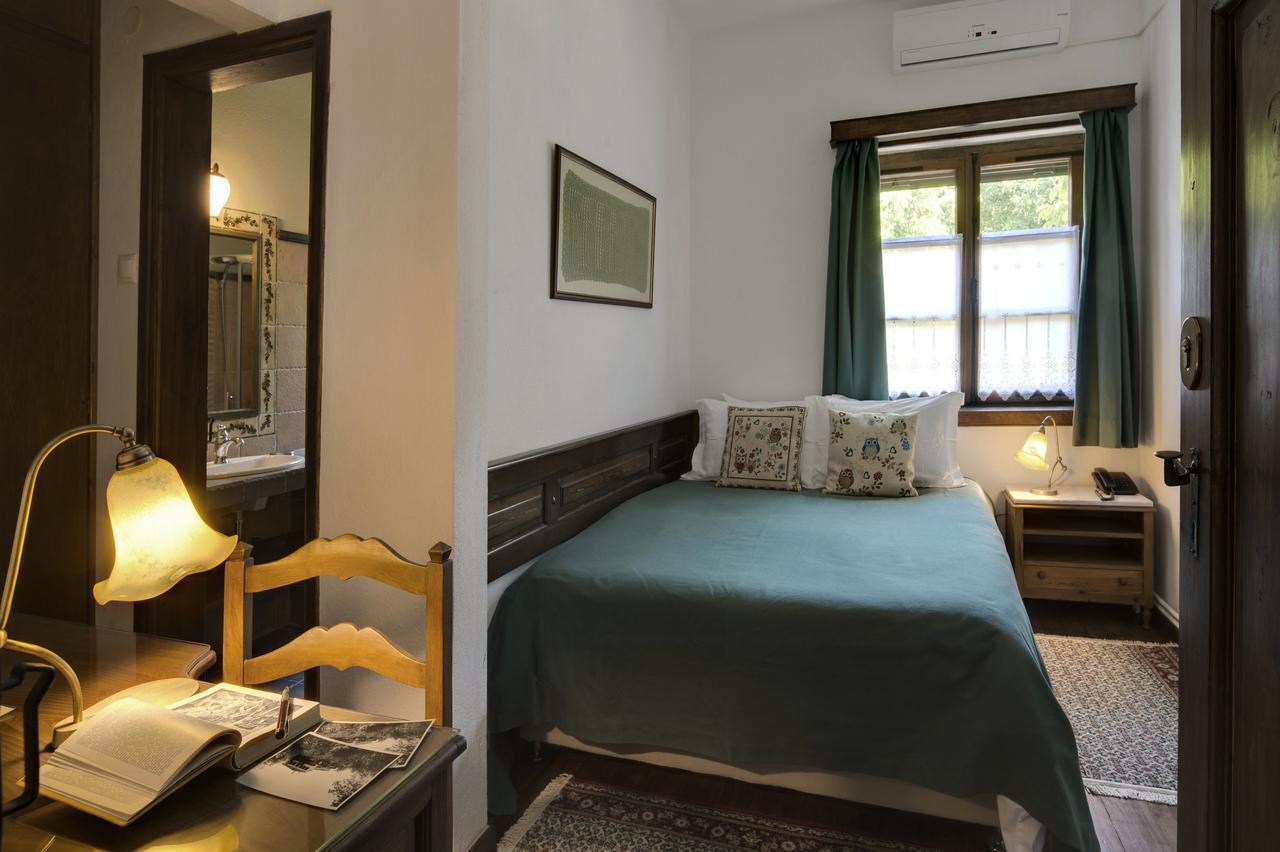 Arxontiko Mytilineou - Skretaion Bed and Breakfast Neochori  Buitenkant foto